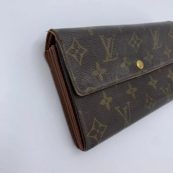 💥AUTHENTIC💥 Louis Vuitton Monogram Sarah Wallet - Picture 3 of 12